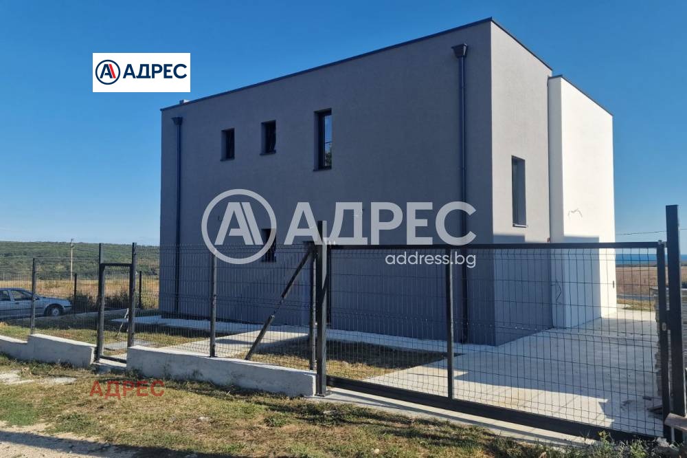 Продава КЪЩА, с. Близнаци, област Варна, снимка 2 - Къщи - 56203764