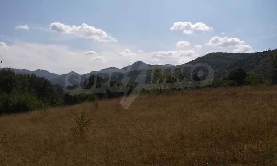 Продава ПАРЦЕЛ, с. Рибарица, област Ловеч