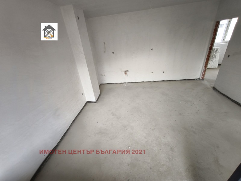 Продава 3-СТАЕН, гр. София, Дианабад, снимка 2 - Апартаменти - 52546292