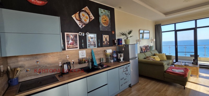 Продава МНОГОСТАЕН, област Варна, гр. Бяла • 299000 € / 584793.17 лв. • 32519405 1