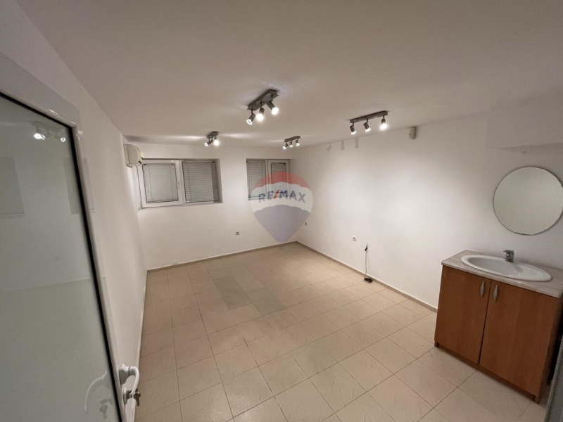 À vendre  Bureau Varna , HEI , 64 m² | 27445228 - image [11]