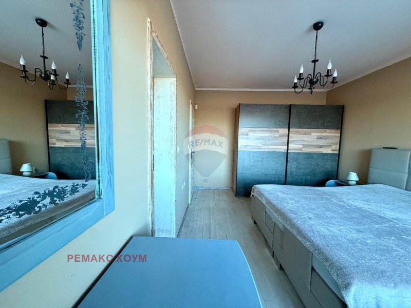 Продава КЪЩА, гр. Балчик, област Добрич, снимка 10 - Къщи - 53114686