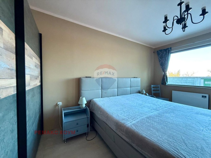 Продава КЪЩА, гр. Балчик, област Добрич, снимка 11 - Къщи - 53114686