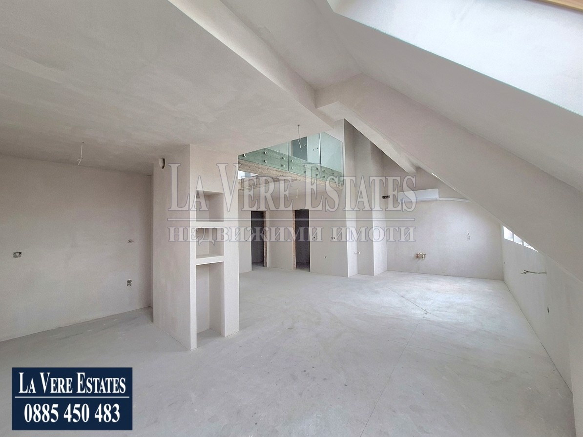 Продава МЕЗОНЕТ, гр. Русе, Център, снимка 11 - Апартаменти - 54367223