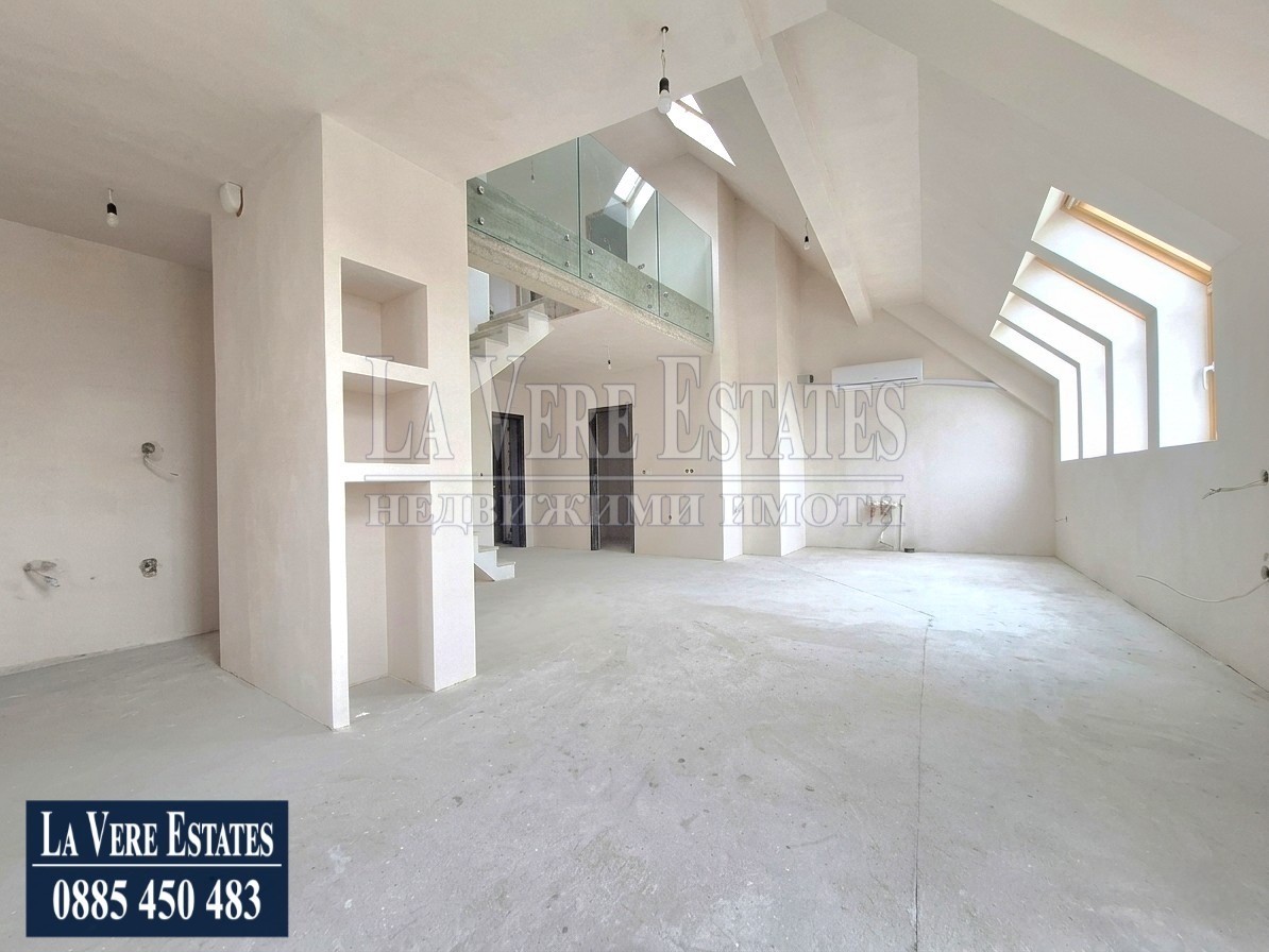 Продава МЕЗОНЕТ, гр. Русе, Център, снимка 10 - Апартаменти - 54367223