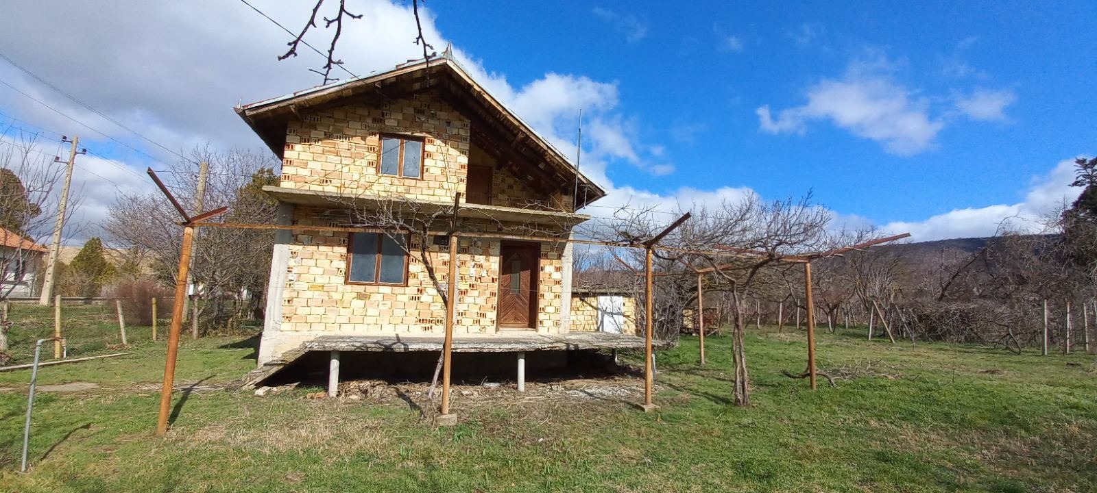 Продава КЪЩА, с. Стан, област Шумен