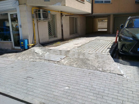 Parkeerplaats ChEI, Varna 3