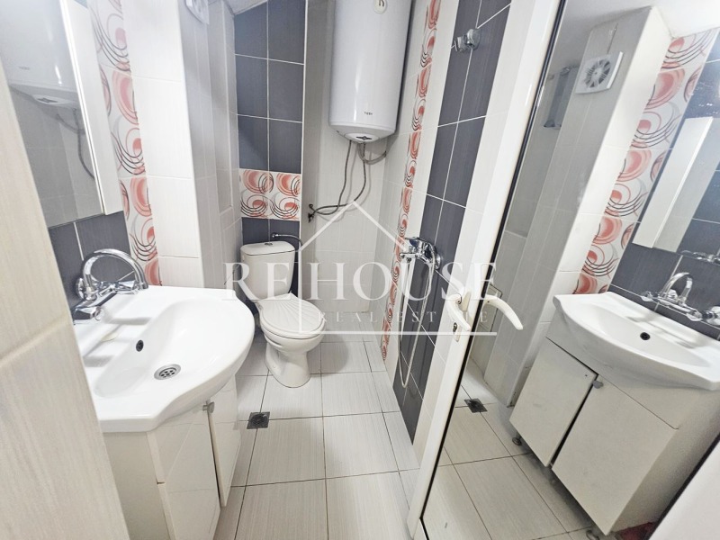 Продава  2-стаен град Варна , Окръжна болница-Генерали , 40 кв.м | 47439663 - изображение [7]