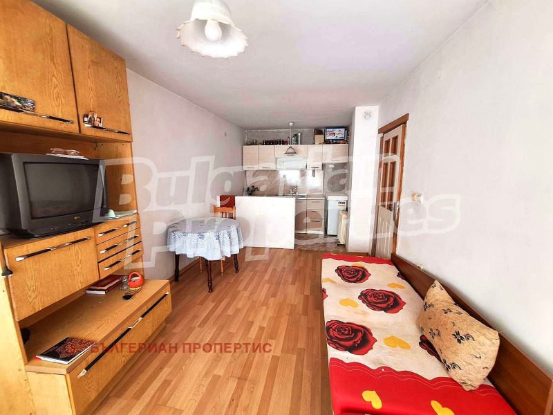 Продава  2-стаен, град Велико Търново, Център • 80 000 € • ID 26179659 — holmes.bg - [1] 
