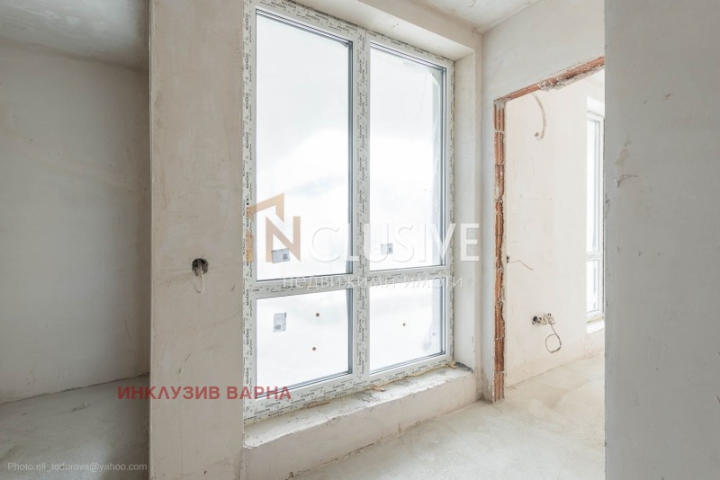 Продава 3-СТАЕН, гр. Варна, Изгрев, снимка 5 - Aпартаменти - 48392902