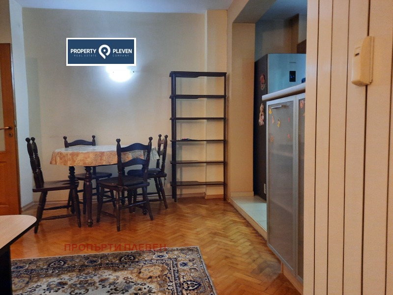 Продава  3-стаен град Плевен , Идеален център , 71 кв.м | 49794274 - изображение [2]