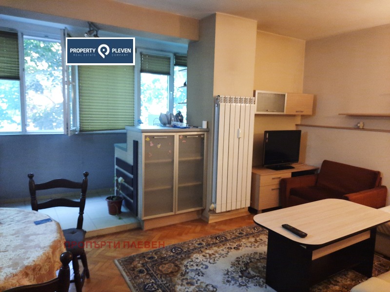 Продава  3-стаен град Плевен , Идеален център , 71 кв.м | 49794274
