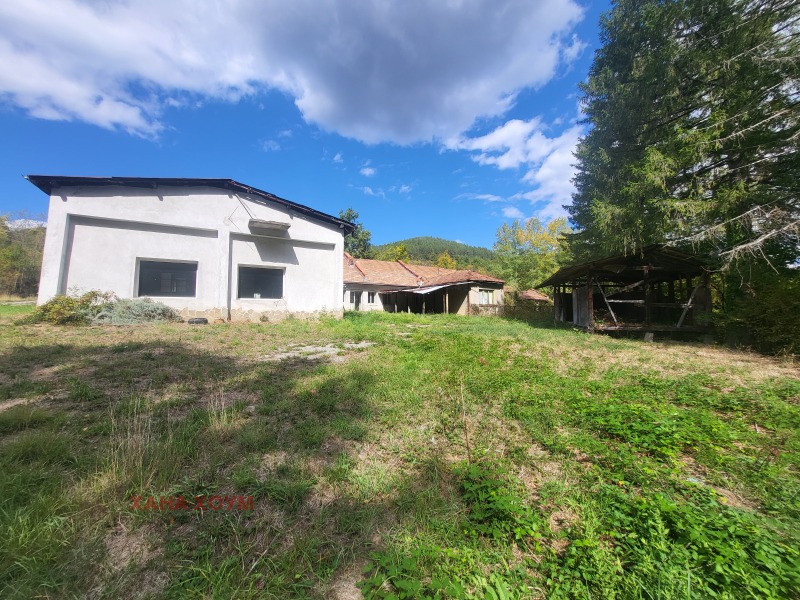 Продава  Къща област Ловеч , с. Терзийско , 508 кв.м | 31313213 - изображение [3]