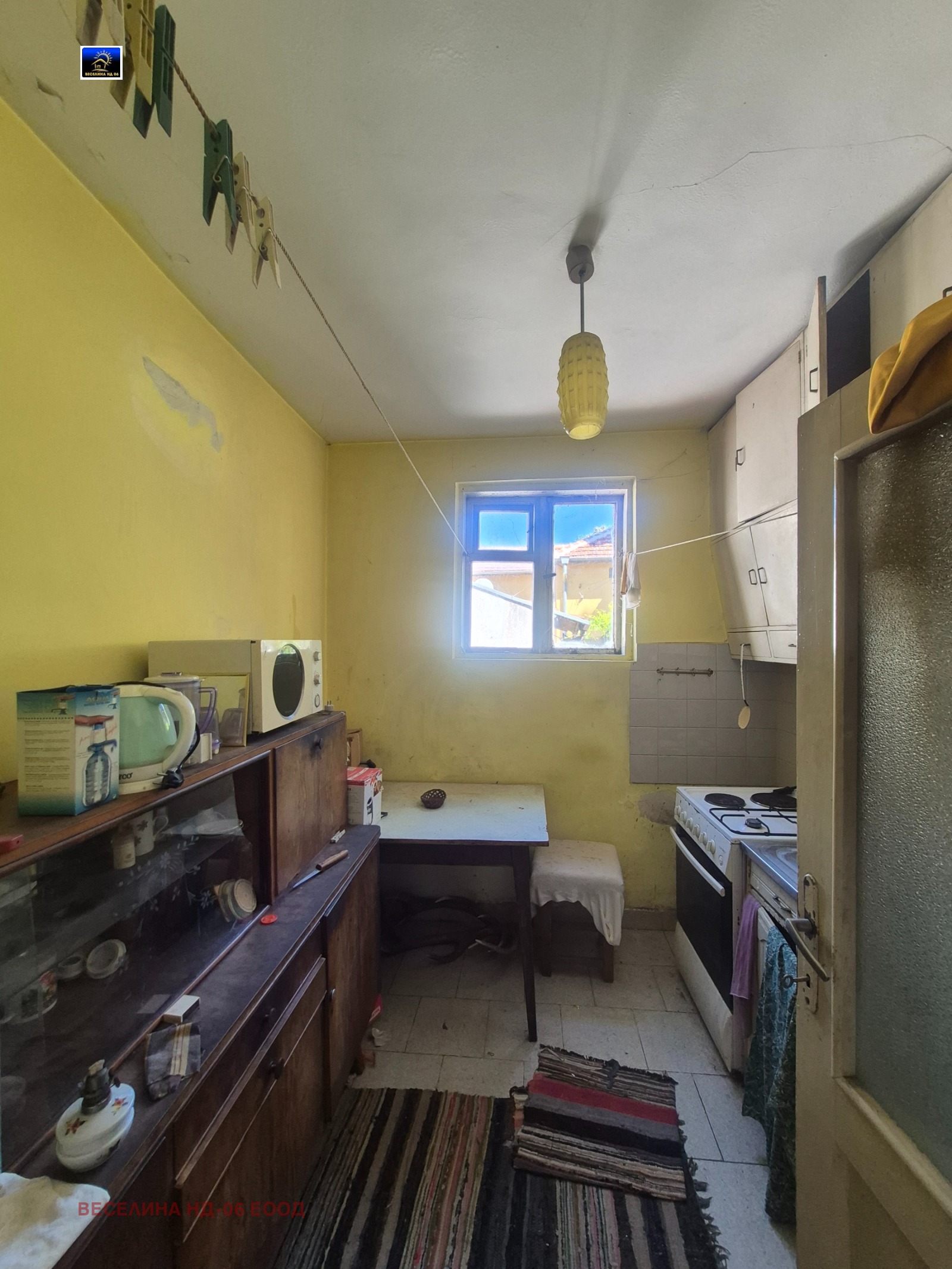 Продава КЪЩА, гр. Добрич, Кралска зона, снимка 4 - Къщи - 53674006