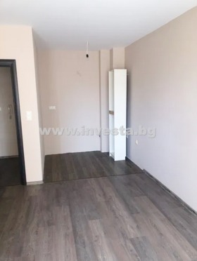 À venda 1 quarto
