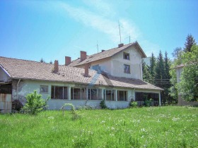 Cladire industriala Gârliano, regiunea Kyustendil 4