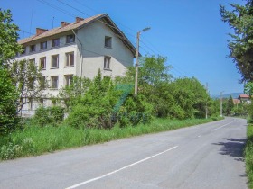 Industriegebäude Garljano, region Kjustendil 2