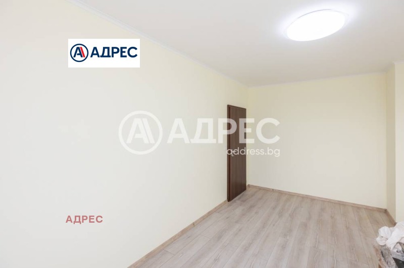 Te koop  Studio Varna , Vazrazjdane 1 , 43 m² | 64481623 - afbeelding [2]