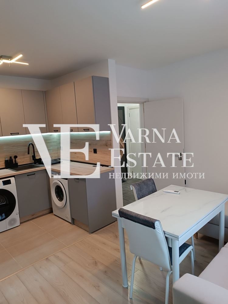 Продава  2-стаен град Варна , Възраждане 3 , 52 кв.м | 79907429 - изображение [3]