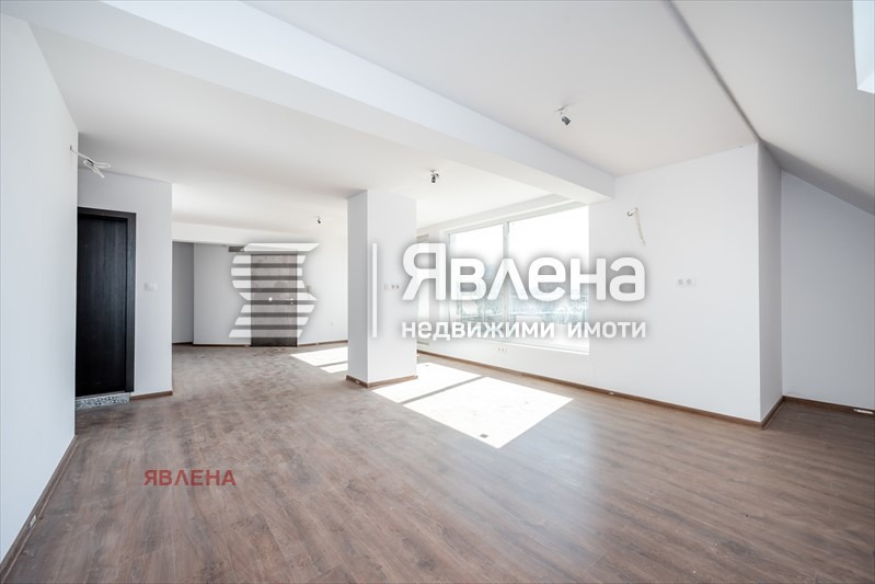 Продава 3-СТАЕН, гр. София, Център, снимка 2 - Апартаменти - 56364634
