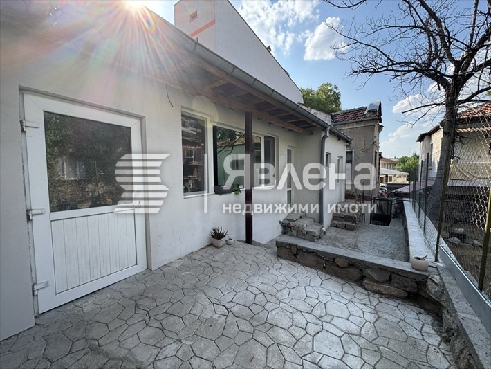 Продается  Дом Пловдив , Център , 70 кв.м | 58824162