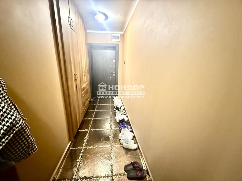 De vânzare  1 dormitor Plovdiv , Țentâr , 54 mp | 93955877 - imagine [6]