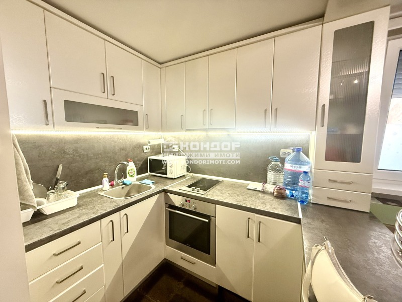 De vânzare  1 dormitor Plovdiv , Țentâr , 54 mp | 93955877 - imagine [3]