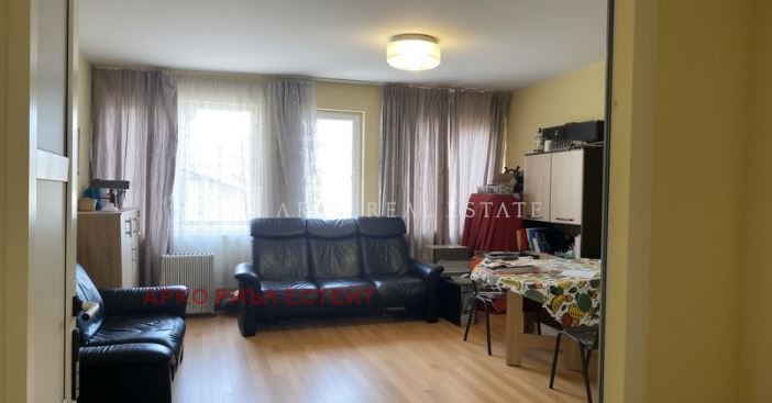 Продава 3-СТАЕН, гр. София, Зона Б-5, снимка 3 - Апартаменти - 53685343