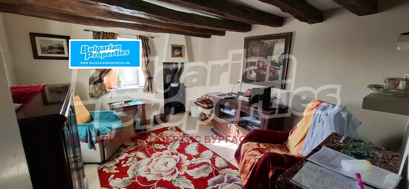 Продава КЪЩА, с. Светлина, област Бургас, снимка 4 - Къщи - 52667607