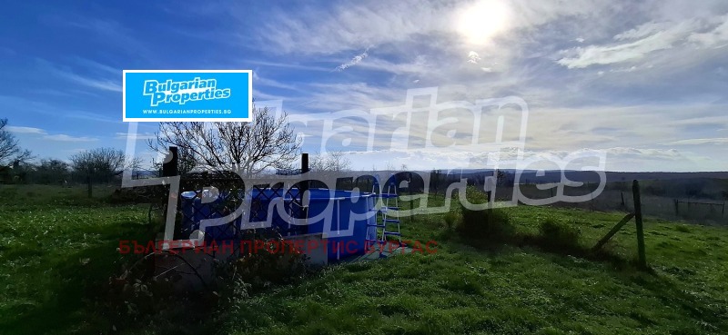 Продава КЪЩА, с. Светлина, област Бургас, снимка 17 - Къщи - 52667607