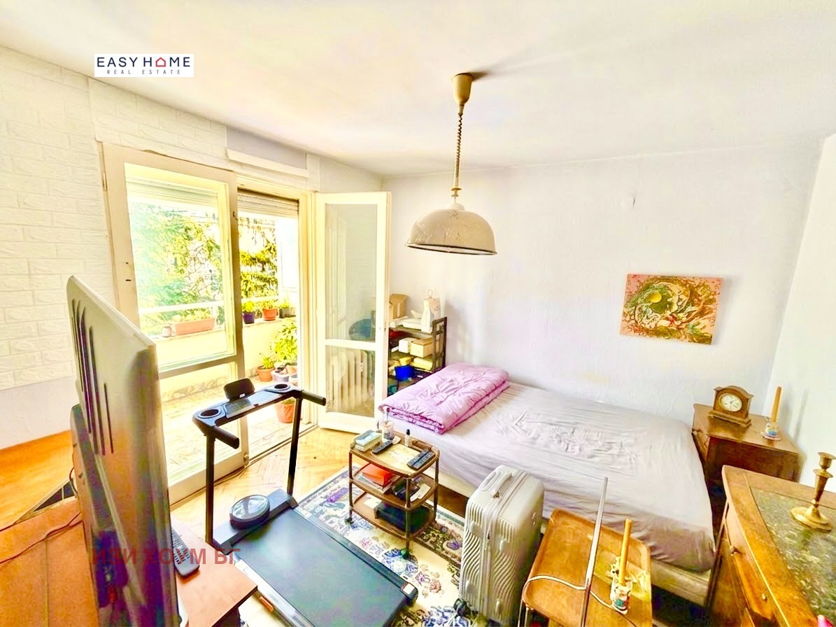 Продава МНОГОСТАЕН, гр. София, Стрелбище, снимка 9 - Апартаменти - 56105069