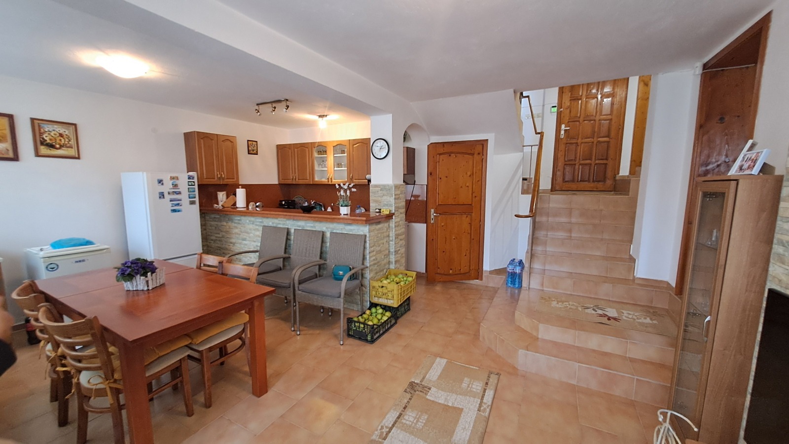 Продава КЪЩА, гр. Варна, м-т Манастирски рид, снимка 2 - Къщи - 56652235