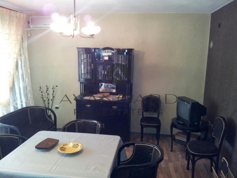 Na prodej  1 ložnice Plovdiv , Centar , 66 m2 | 49955568