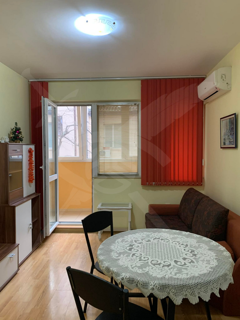 Продава 2-СТАЕН, гр. Варна, Операта, снимка 2 - Апартаменти - 53564288