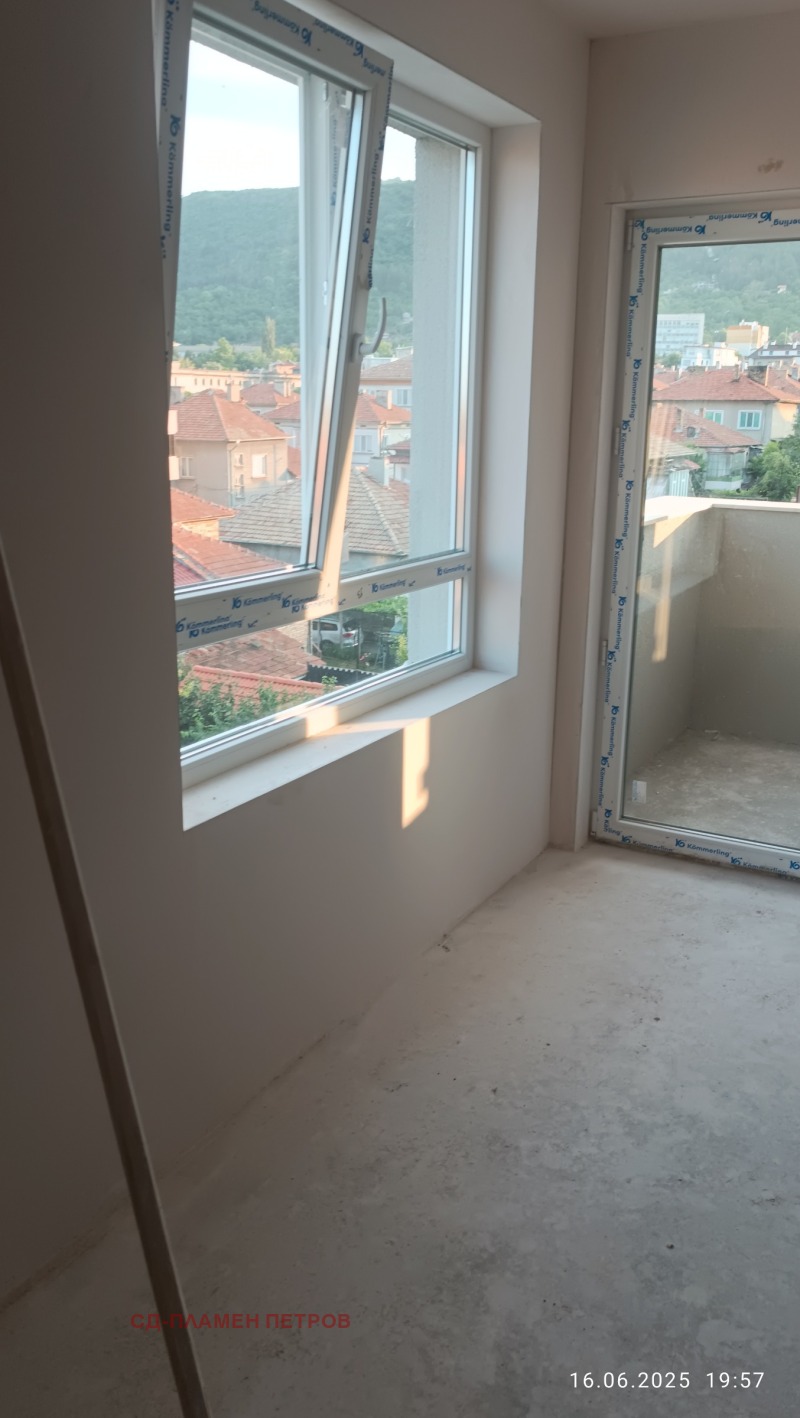 Te koop  2 slaapkamers Sjumen , Dobrudzjanski , 113 m² | 66813317 - afbeelding [12]