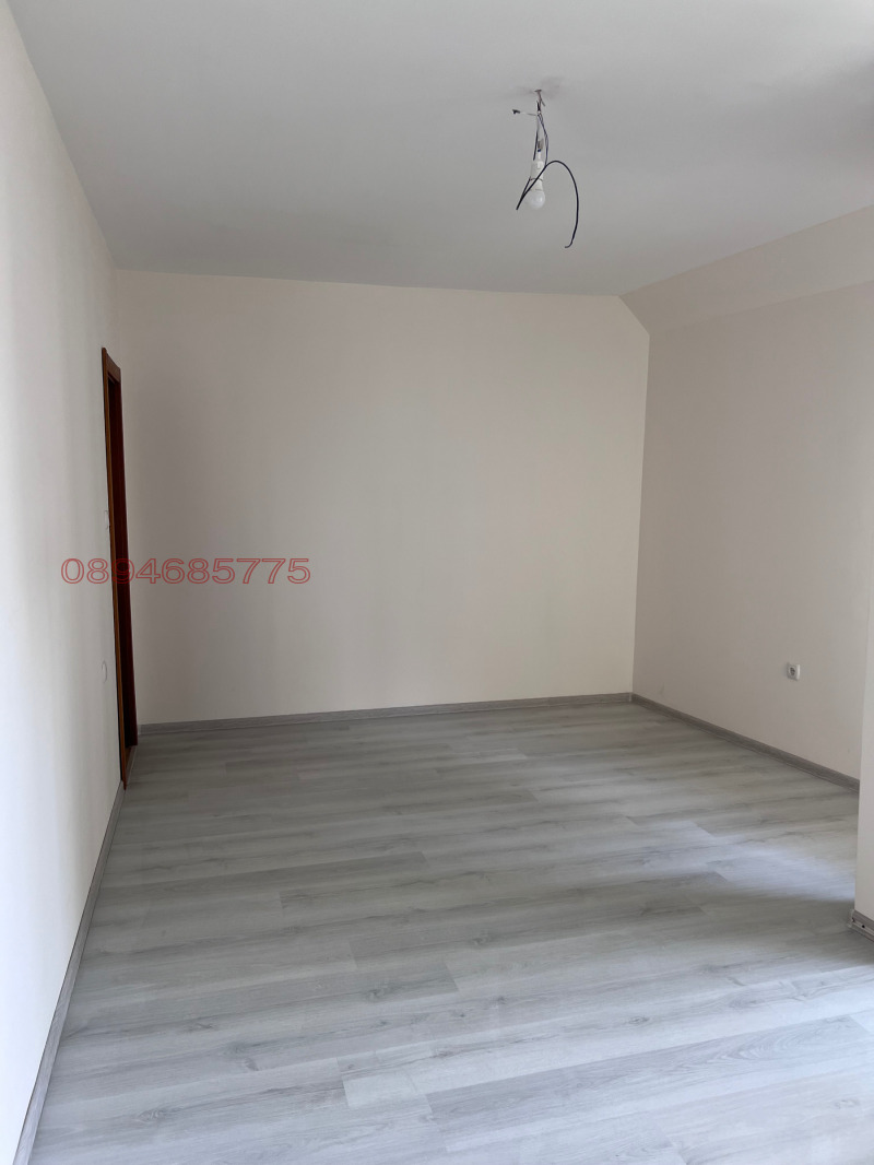 Eladó  2 hálószobás Sofia , Manastirski livadi , 126 négyzetméter | 61586161 - kép [6]