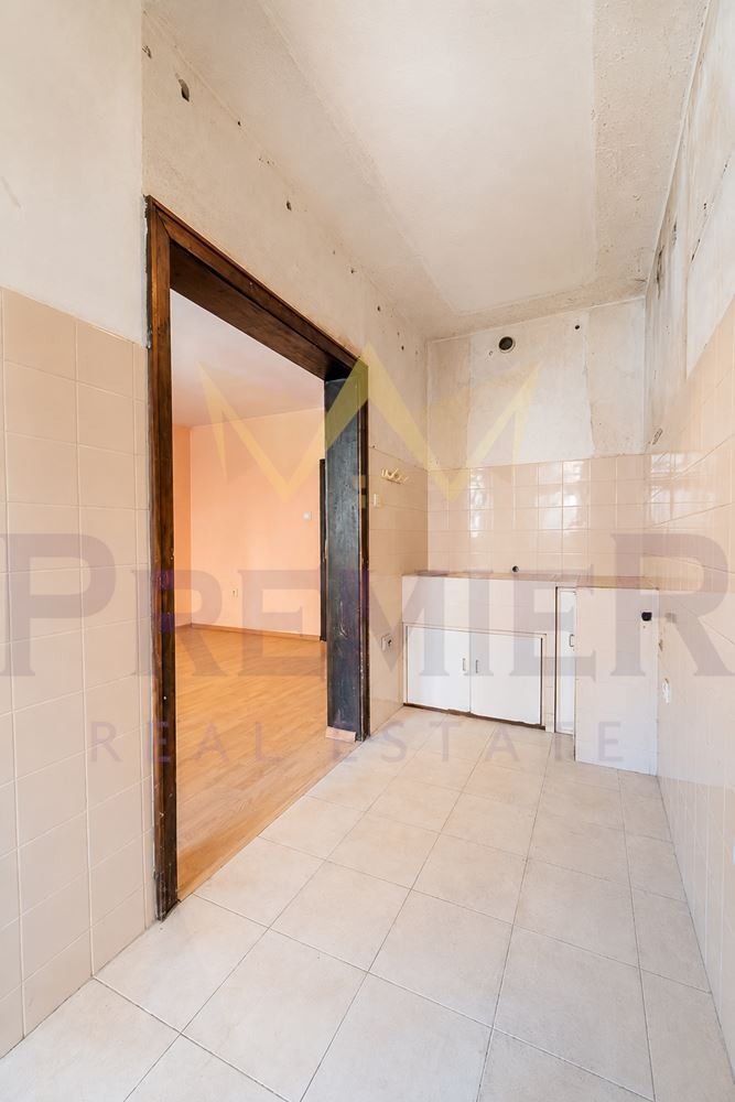 Продава 3-СТАЕН, гр. Варна, Централна поща, снимка 3 - Апартаменти - 56243239