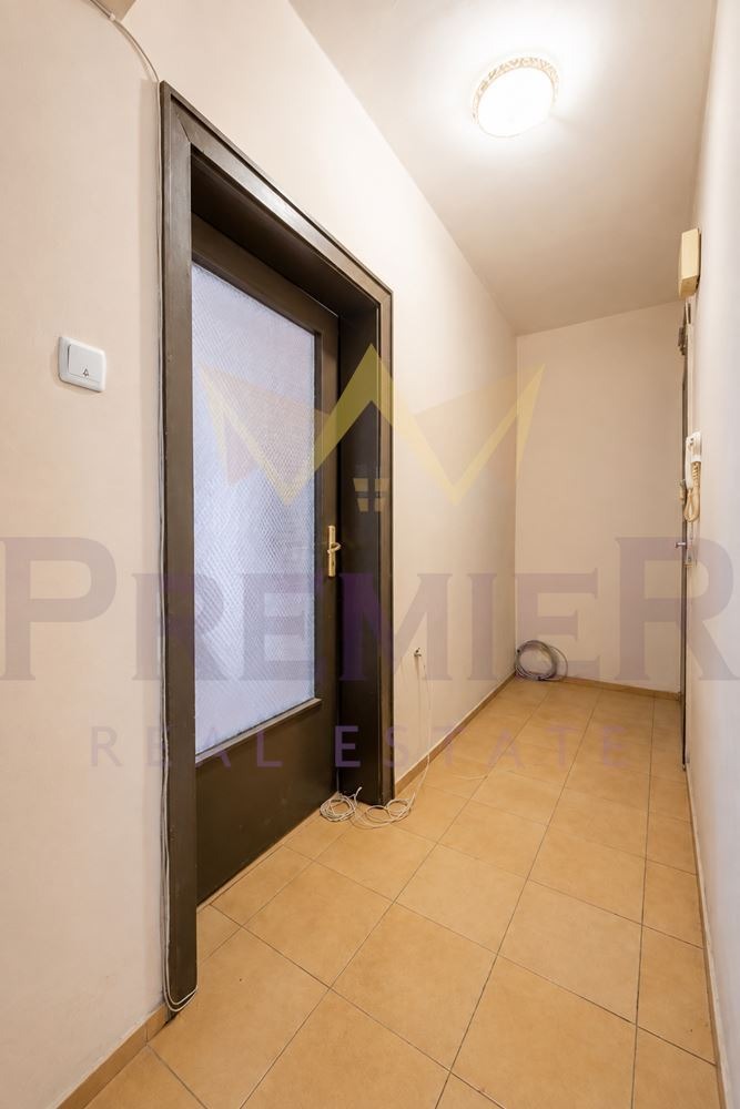 Продава 3-СТАЕН, гр. Варна, Централна поща, снимка 7 - Апартаменти - 56243239