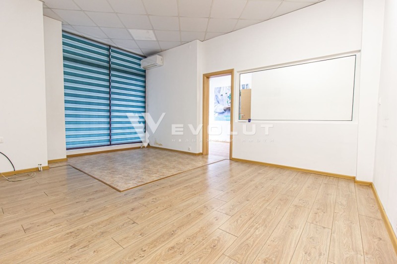 Te koop  Kantoor Sofia , Vitosja , 200 m² | 88839565 - afbeelding [10]