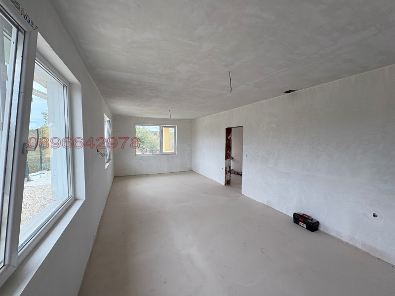 Продава КЪЩА, с. Черни връх, област Бургас, снимка 12 - Къщи - 52783290