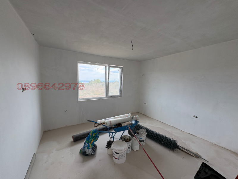 Продава КЪЩА, с. Черни връх, област Бургас, снимка 13 - Къщи - 52783290