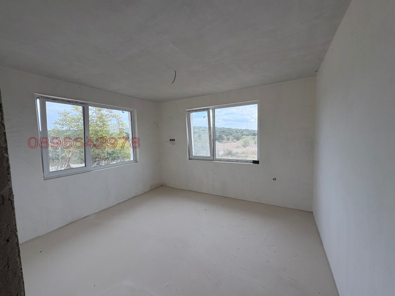 Продава КЪЩА, с. Черни връх, област Бургас, снимка 14 - Къщи - 52783290