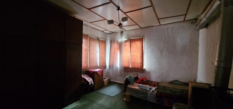 Продава КЪЩА, гр. Ветрен, област Пазарджик, снимка 5 - Къщи - 52704069