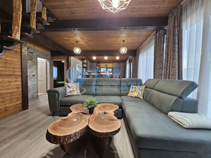 Продава КЪЩА, гр. Елена, област Велико Търново, снимка 7 - Къщи - 53056674