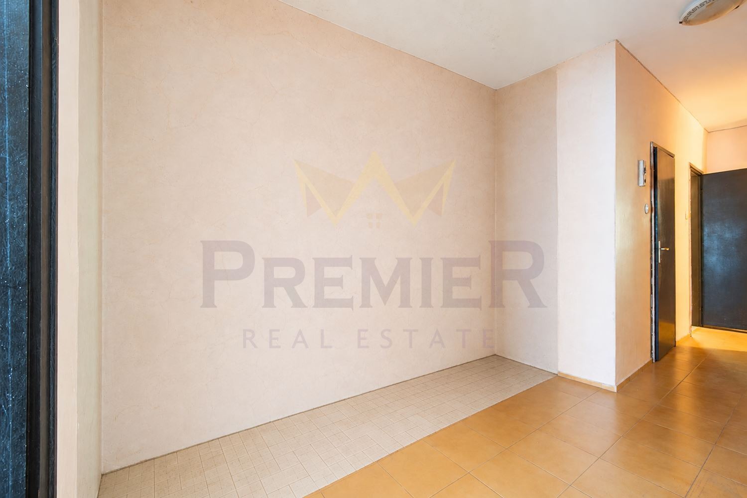 Продава 3-СТАЕН, гр. Варна, Централна поща, снимка 9 - Апартаменти - 56243239