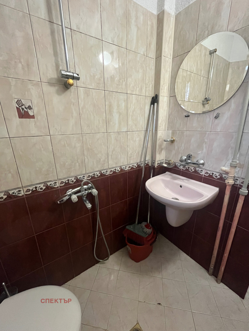 À venda  2 quartos Pernik , Centar , 90 m² | 74342933 - imagem [12]