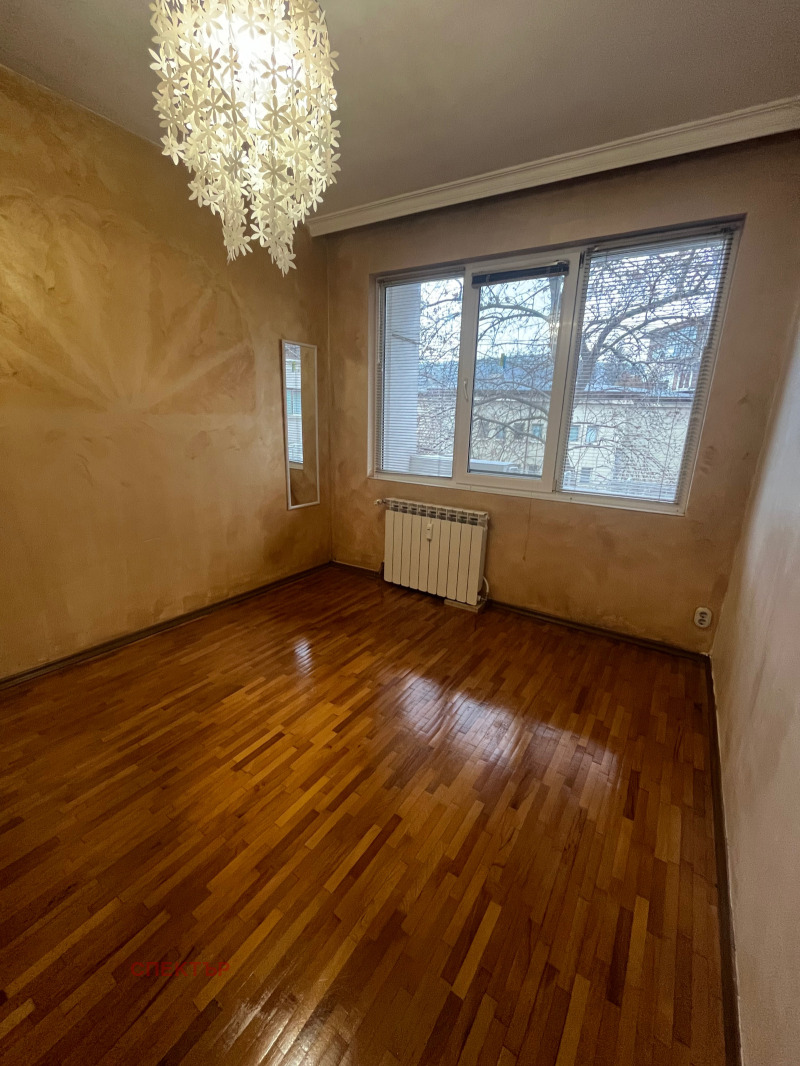 À venda  2 quartos Pernik , Centar , 90 m² | 74342933 - imagem [4]