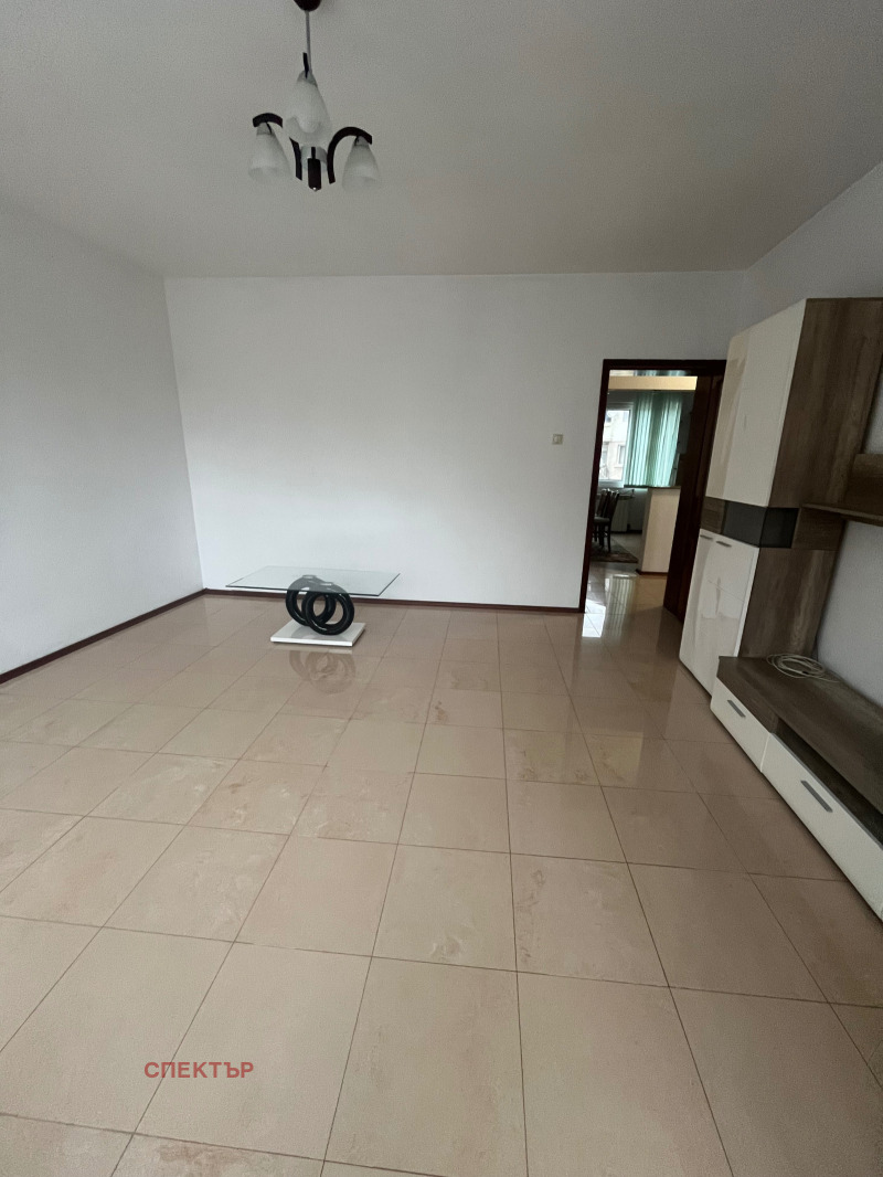 À venda  2 quartos Pernik , Centar , 90 m² | 74342933 - imagem [3]