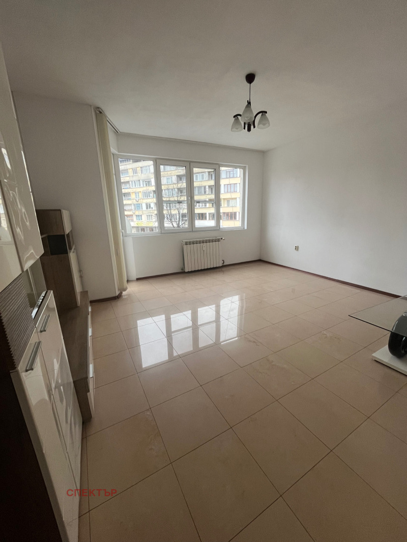 À venda  2 quartos Pernik , Centar , 90 m² | 74342933 - imagem [2]