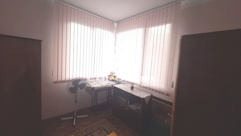 Продава МНОГОСТАЕН, гр. Стара Загора, Център, снимка 11 - Апартаменти - 53172158